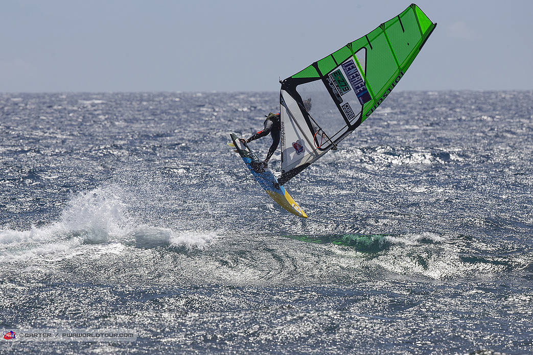  Windsurfing  PWA World Tour  Wave  Teneriffa ESP  Day 6, again no wind, favorable forecast for today