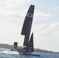  America's Cup News  damage with 'Team Japan', nearcapsize for 'Oracle'