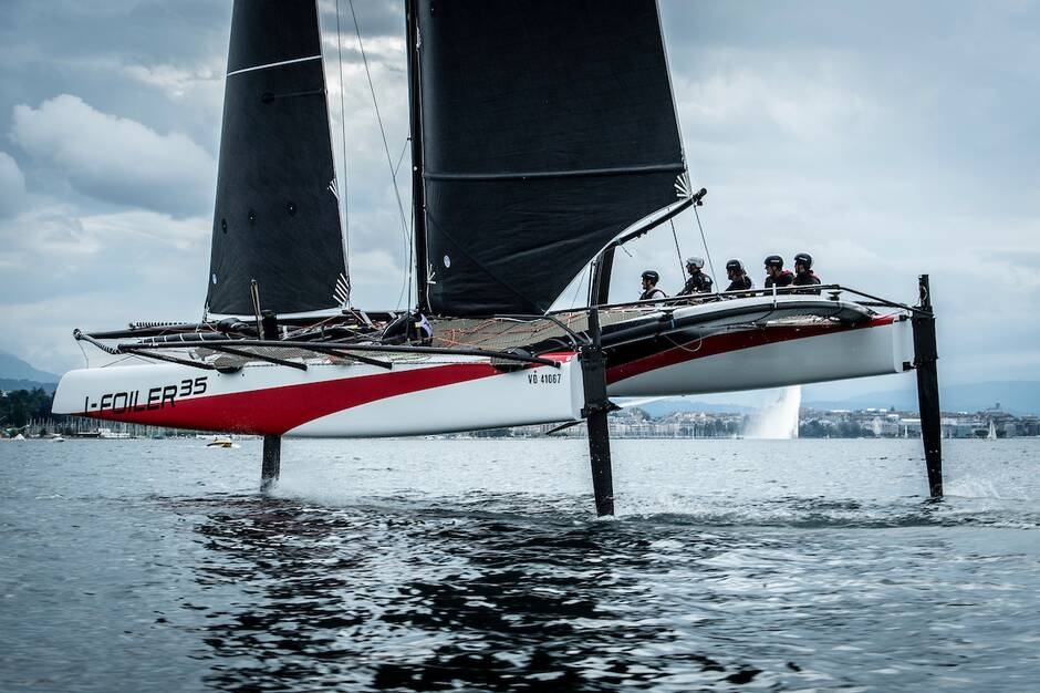  TF35Catamaran  stateofthe art foilers  a Swiss French Television report