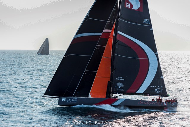  IRC  75th SydneyHobart Race  Sydney AUS  Day 2  the five leading Maxis closely together