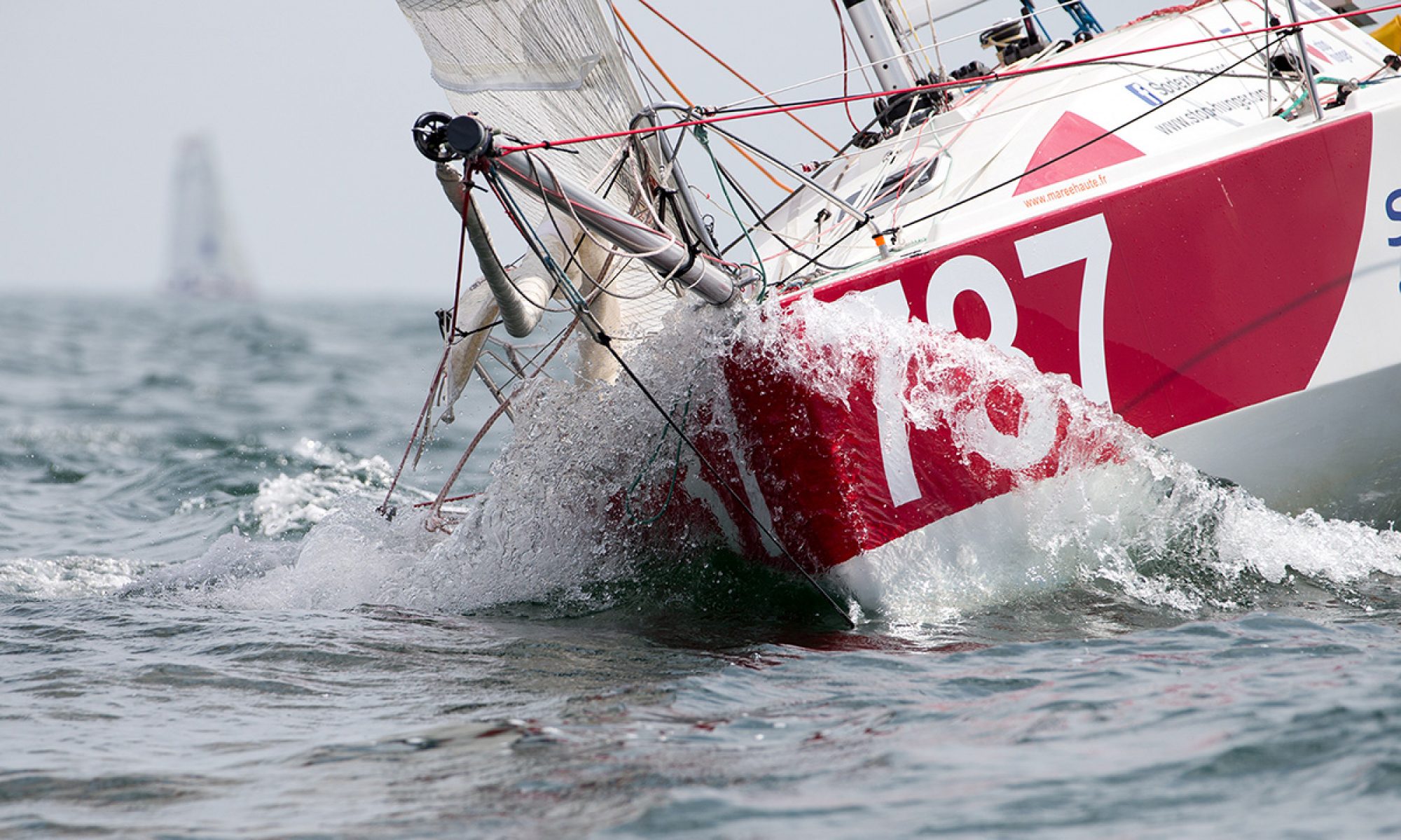  Class 40  Les SablesLes Acores  Leg 1  Day 5, leader change with Pourre/Luciani new on top