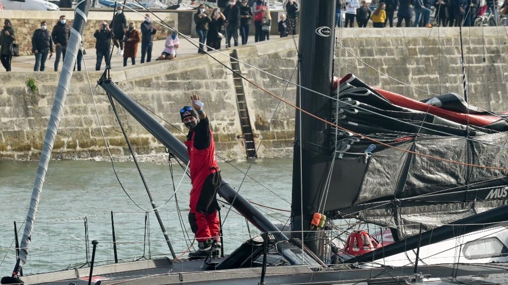  IMOCA Open 60  Vendee Globe  Les Sables d'Olonne FRA  Day 7  Charal zurueck in Les Sables