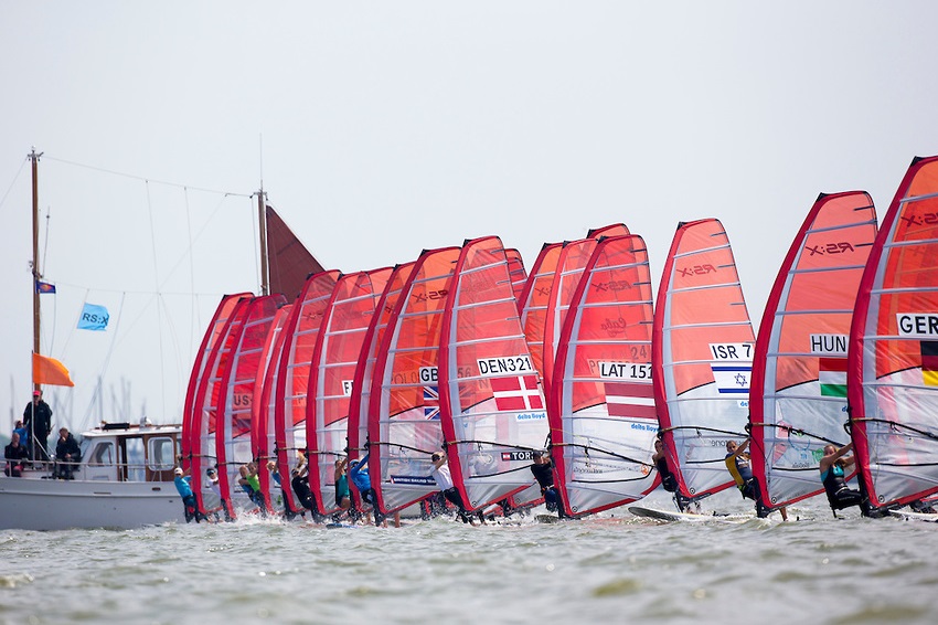  Olympic Classes  Delta Lloyd Regatta  Medemblik NED  Day 4, ranks 14 and 21 for the CAN windsurfers