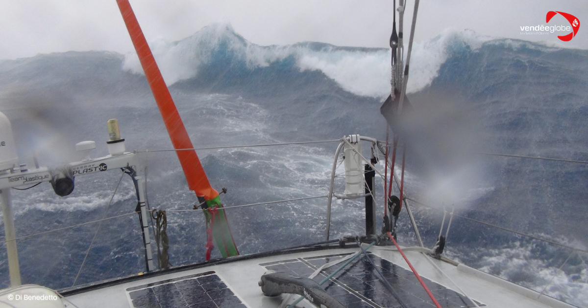  IMOCA Open 60  Vendee Globe  Day 51  winds exceeding 30nm on the Pacific