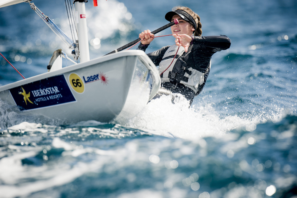  Olympic Worldcup 2016  Semaine Olympique  Hyeres FRA  Final results  Maud Jayet SUI remporte la Medal Race !