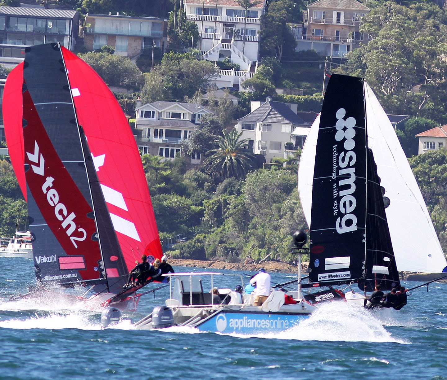  18 Footer  Australian Championship 2020  Sydney AUS  Race 8  tech2 and SMEG duel for victory