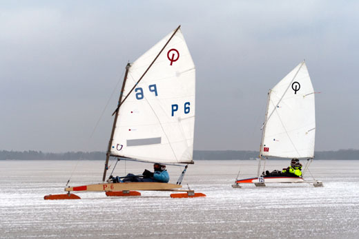  Ice Sailing  DN + IceOptimist Youth World Championship 2016  Viljandi EST  La video