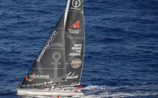  IMOCA Open 60  Vendee Globe  Day 79  leading group on two different strategic options