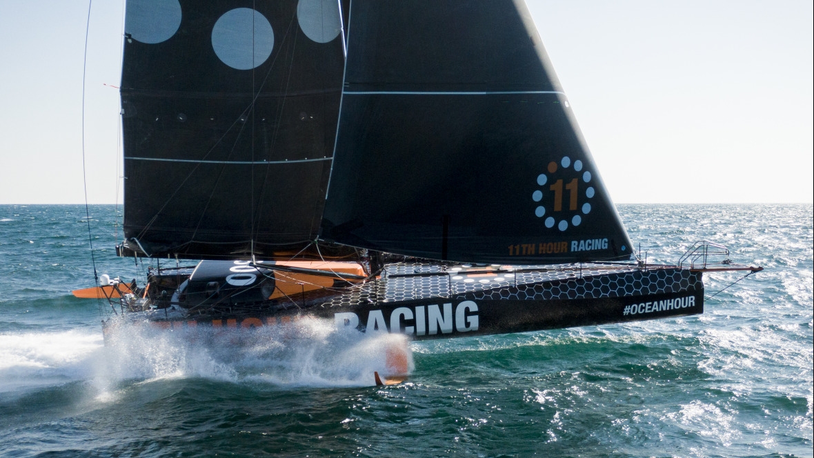  IMOCA Open 60  Transat Jacques Vabre  Day 4  Mat casse pour Justine Mettraux SUI/Simon Fisher GBR