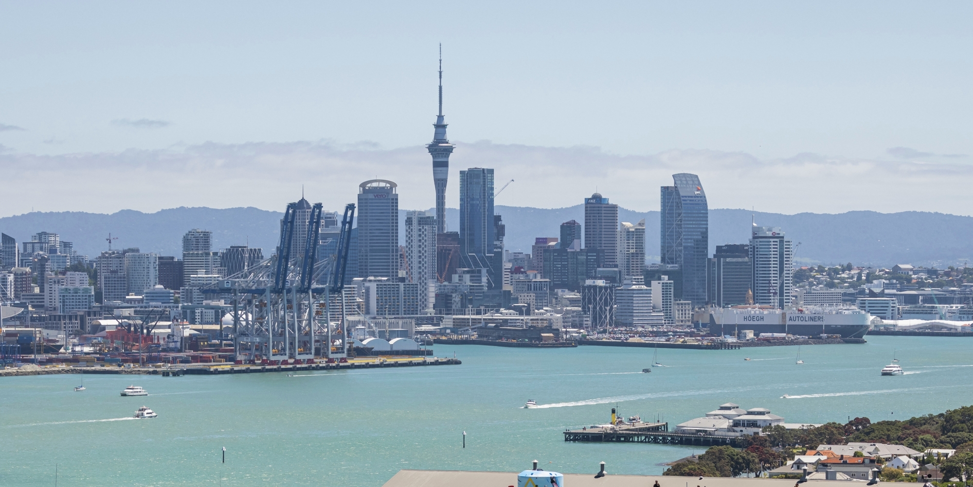  America's Cup  Auckland NZL  First races postponed for Corona reasons !