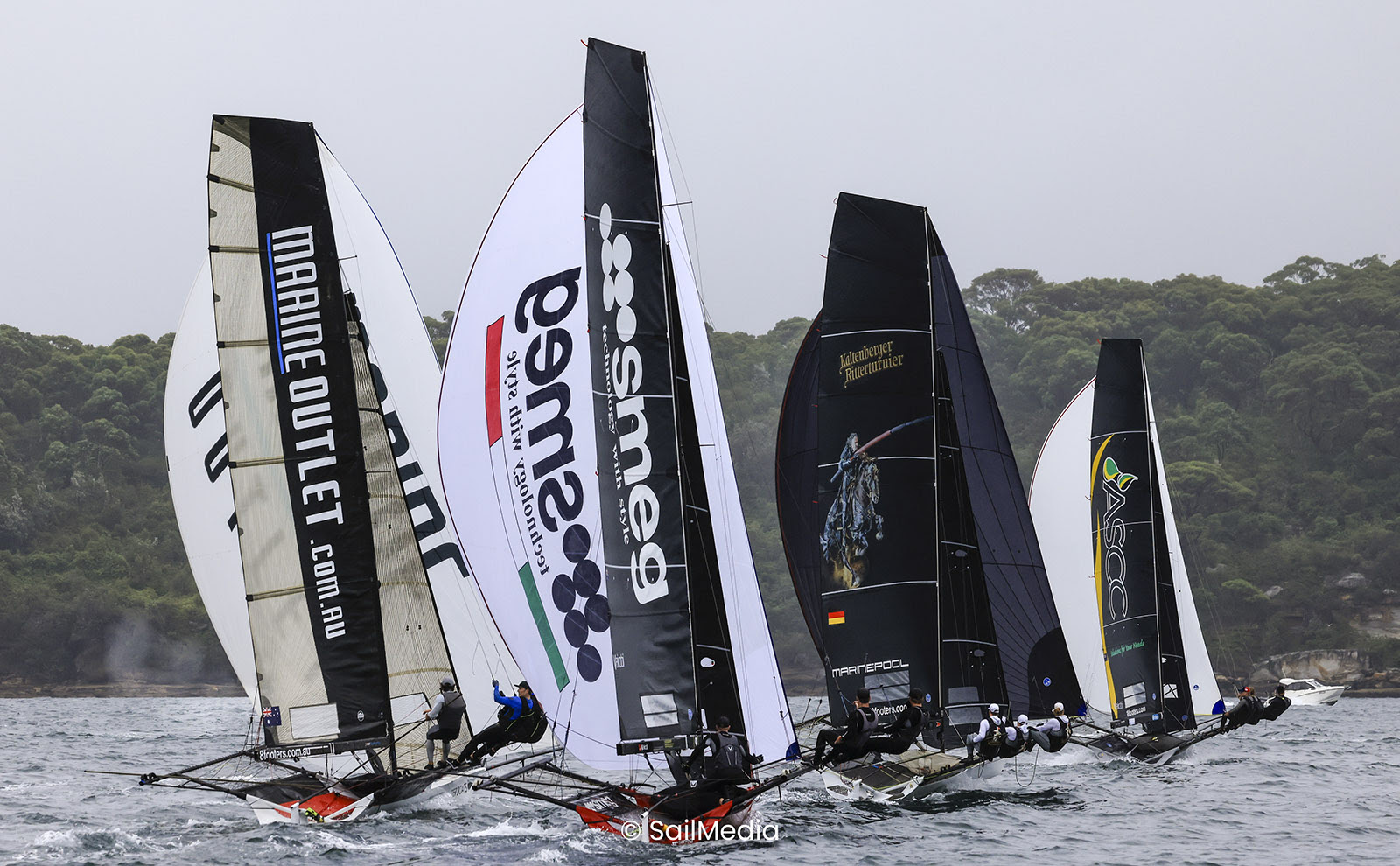  18Footer  JJ Giltinan Trophy  Sydney AUS  Races 5 + 6