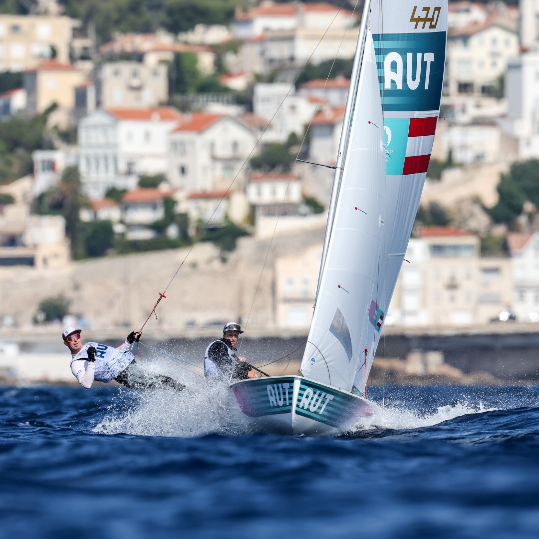  14:30h  470  Olympic Games  Marseille FRA  Races 5 + 6